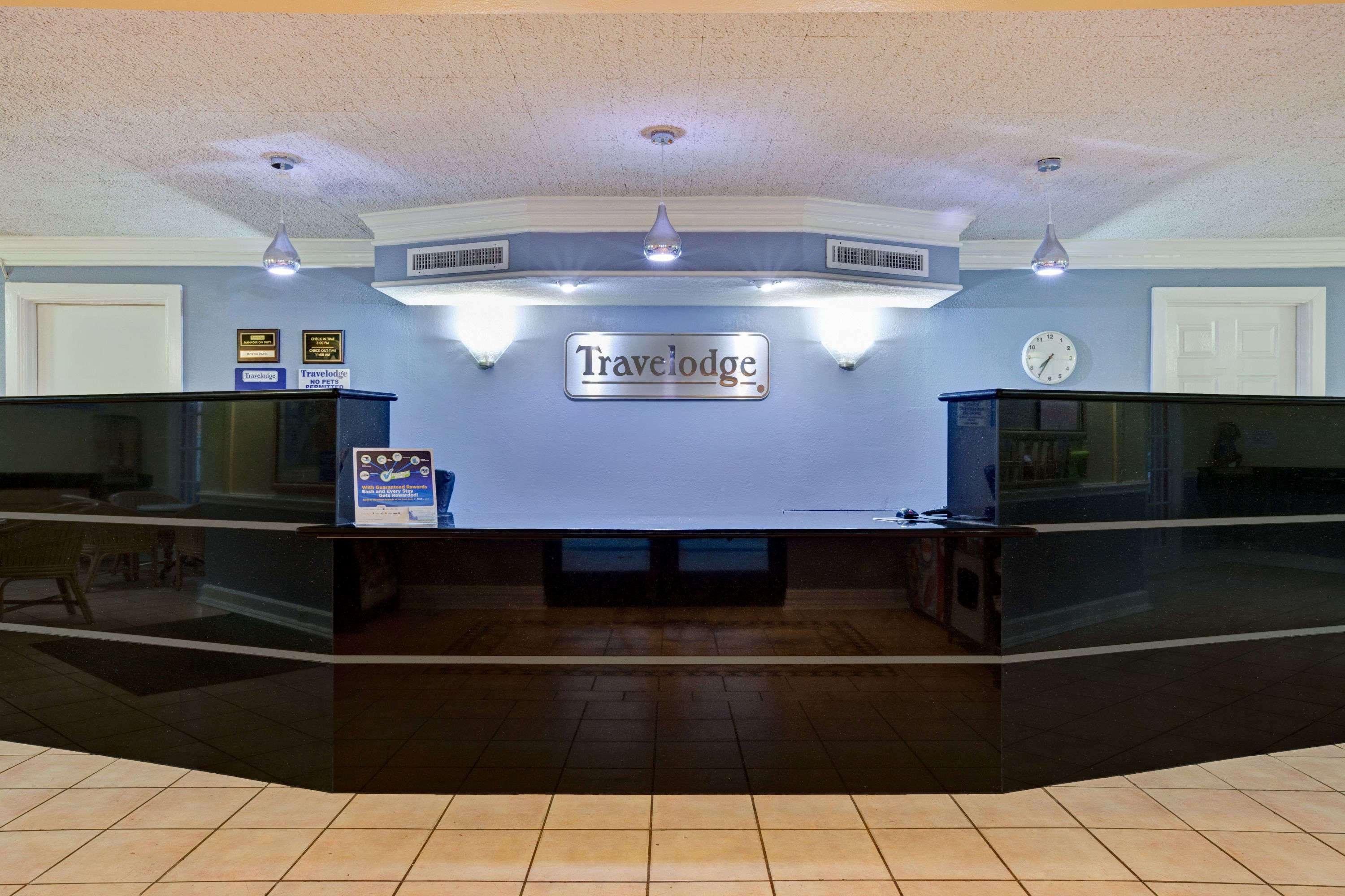 Travelodge By Wyndham North Richland Hills/Dallas/Ft Worth Exterior photo